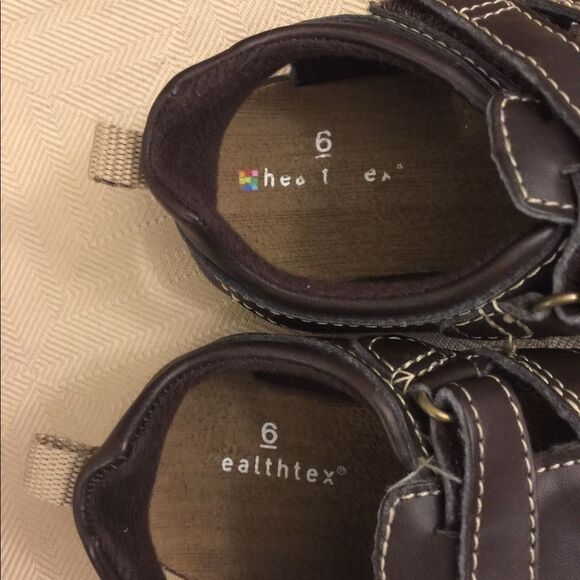 Healthtex Fisherman brown Sandals size 6 - Picture 4 of 6